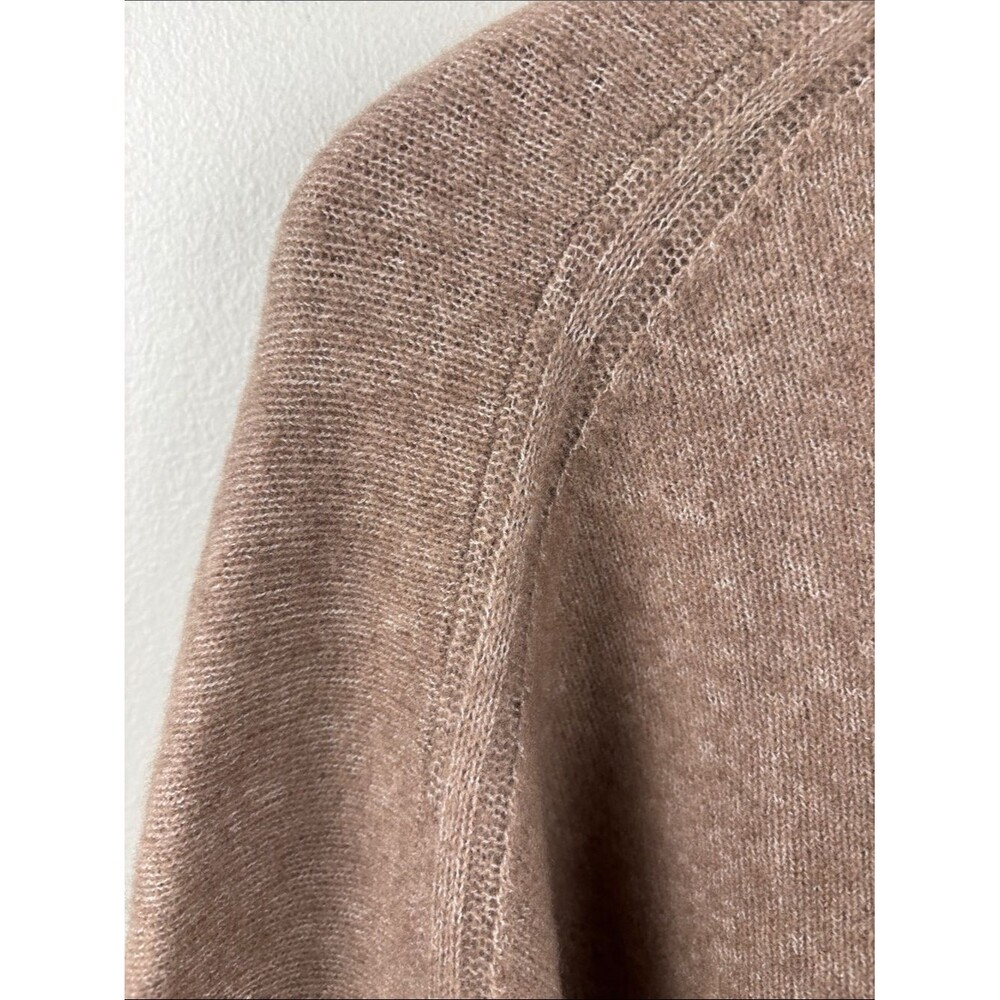 Everlane Women's Large Cozy Turtleneck Sweater Taupe Wool - Nylon - Yak Hair - Picture 9 of 10